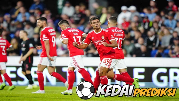 Prediksi Skor Benfica vs Estoril 24 April 2023