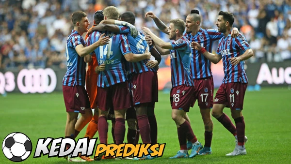 Prediksi Skor Trabzonspor vs Antalyaspor 12 Agustus 2023