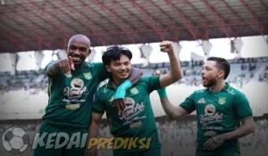 Prediksi Skor Persebaya vs Dewa United 1 April 2024