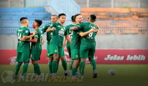 Prediksi Skor Persebaya vs Dewa United 16 April 2024