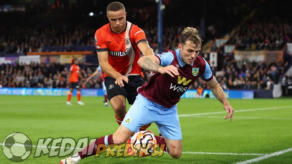 Prediksi Skor Luton Town vs Burnley 13 Agustus 2024