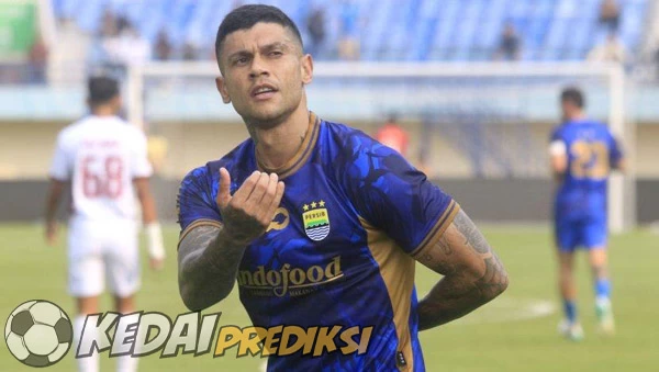 Prediksi Skor Persib vs Semen Padang 1 November 2024