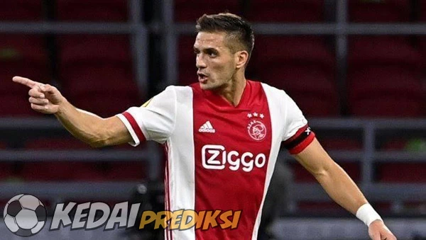 Prediksi Skor Qarabag vs Ajax 24 Oktober 2024