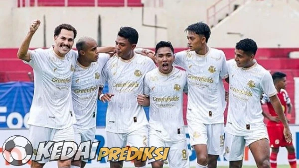 Prediksi Skor Madura United vs Arema 21 November 2024