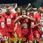 Prediksi Skor Malut United vs PSM 17 Desember 2024