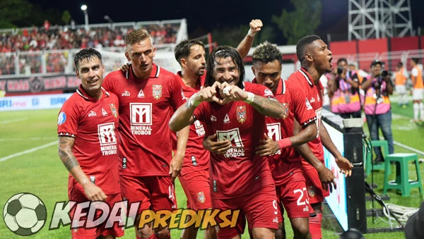 Prediksi Skor Malut United vs PSM 17 Desember 2024