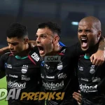 Prediksi Skor Persis Solo vs Persib 29 Desember 2024