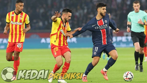 Prediksi Skor RC Lens vs PSG 23 Desember 2024