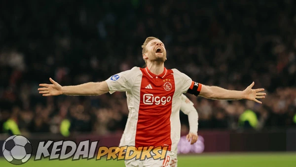 Prediksi Skor Ajax vs Eintracht Frankfurt 7 Maret 2025