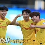 Prediksi Skor Suwon vs Gwangju 18 Juli 2025