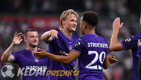 Prediksi Skor Anderlecht vs AEK Athena 22 Agustus 2025