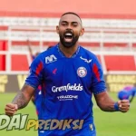 Prediksi Skor Persijap vs Arema 30 Agustus 2025