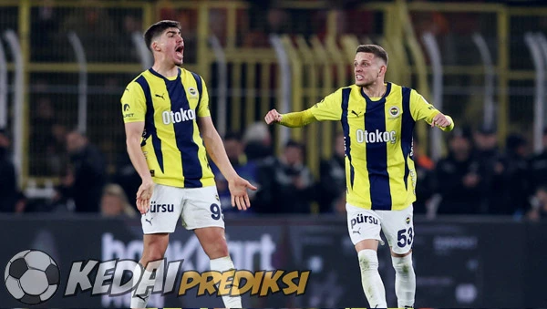 Prediksi Skor Fenerbahce vs Trabzonspor 15 September 2025