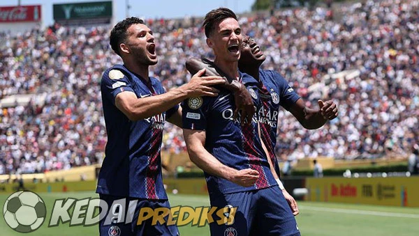 Prediksi Skor PSG vs Lens 14 September 2025