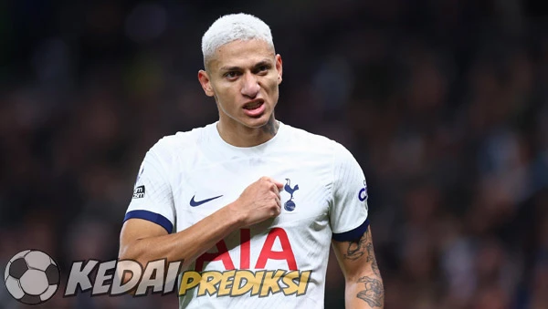 Prediksi Skor Newcastle vs Tottenham 30 Oktober 2025