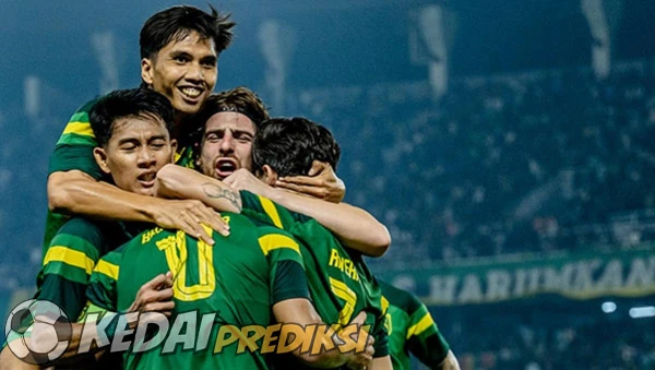 Prediksi Skor Persebaya vs Persija 18 Oktober 2025