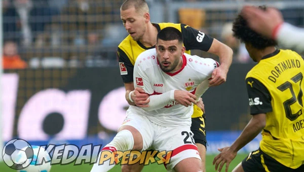 Prediksi Skor Borussia Dortmund vs Stuttgart 22 November 2025