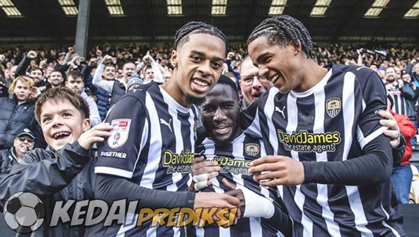 Prediksi Skor Cheltenham vs Notts County 11 November 2025