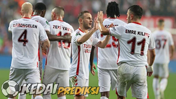Prediksi Skor Samsunspor vs Alanyaspor 2 Desember 2025