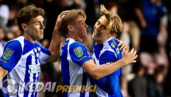 Prediksi Skor Stockport vs Wigan 12 November 2025