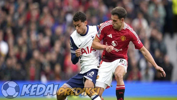 Prediksi Skor Tottenham vs Manchester United 8 November 2025