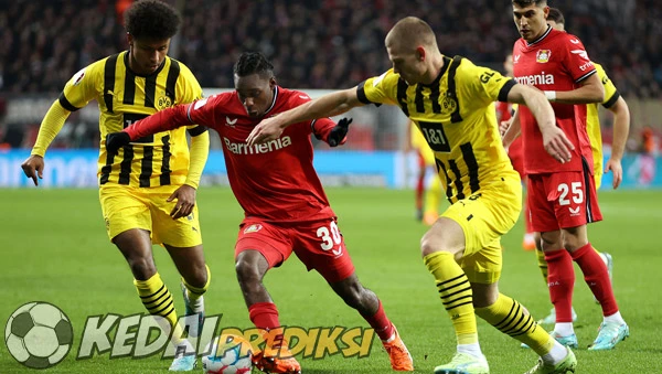 Prediksi Skor Borussia Dortmund vs Leverkusen 3 Desember 2025