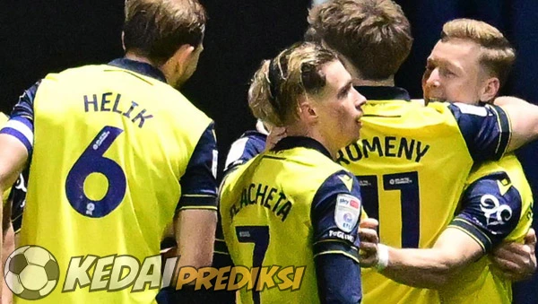 Prediksi Skor Ipswich Town vs Oxford United 1 Januari 2026