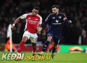 Prediksi Skor Arsenal vs Manchester United 25 Januari 2026
