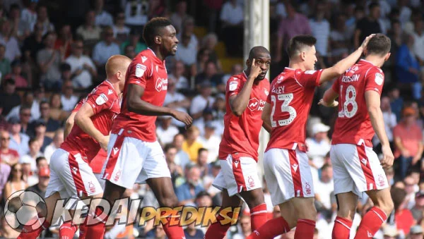 Prediksi Skor Nottingham vs Aston Villa 1 Mei 2026